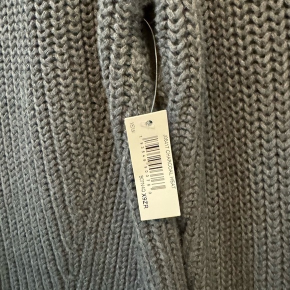 Goodthreads | 100% Cotton Charcoal Chunky Knit Turtleneck Sweater (M) - Picture 6 of 6